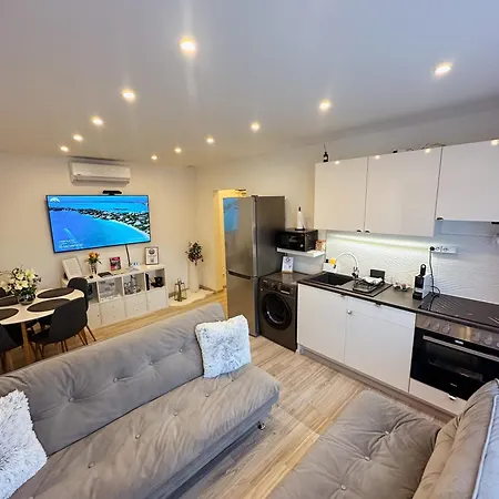Διαμέρισμα Palace Apartman,t13, Ac, Klima Székesfehérvár